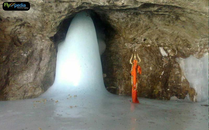 Amarnath cave in Jammu and Kashmir