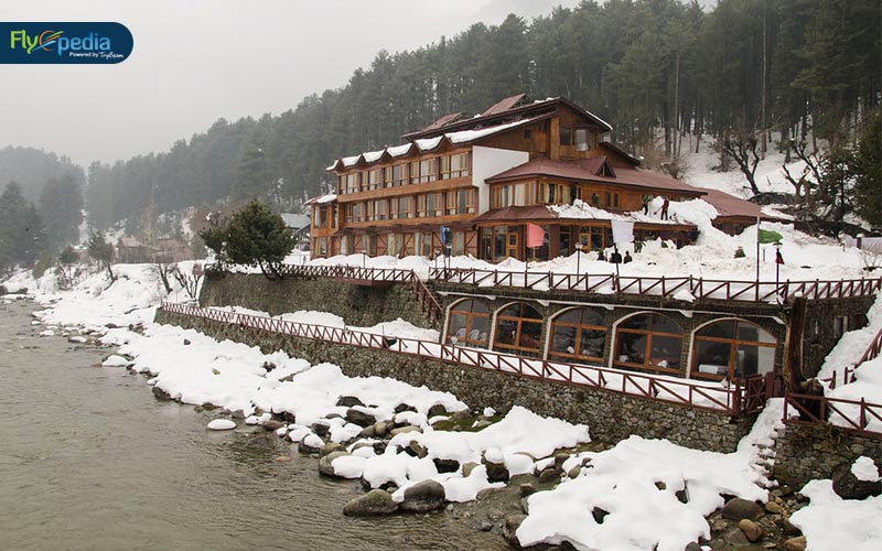 Where to stay in Kashmir